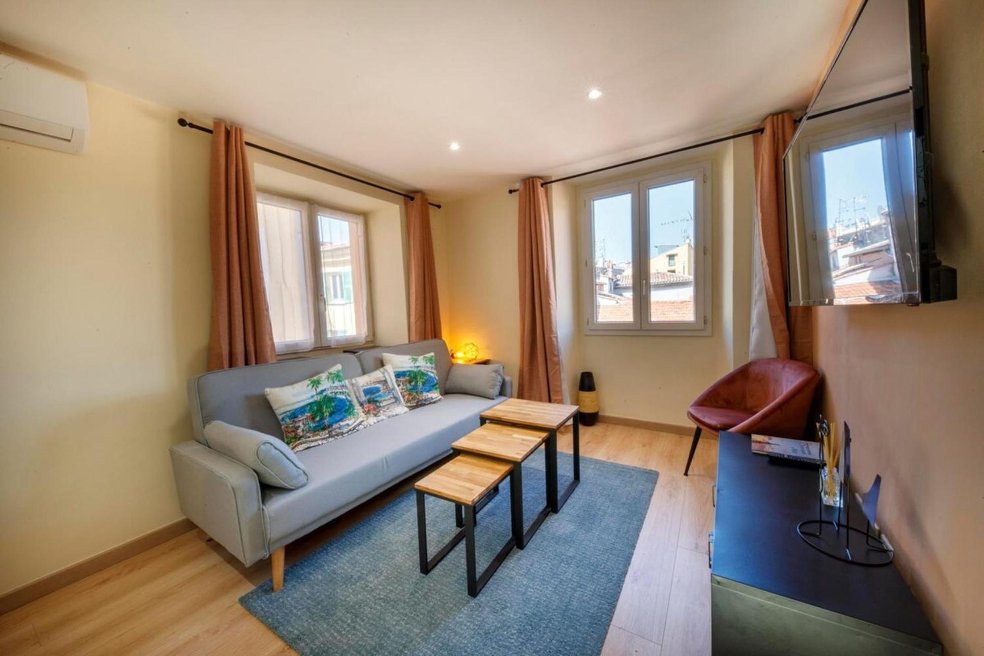 06A2 - Heart Of Old Nice Beautiful Renovated Apartment Экстерьер фото
