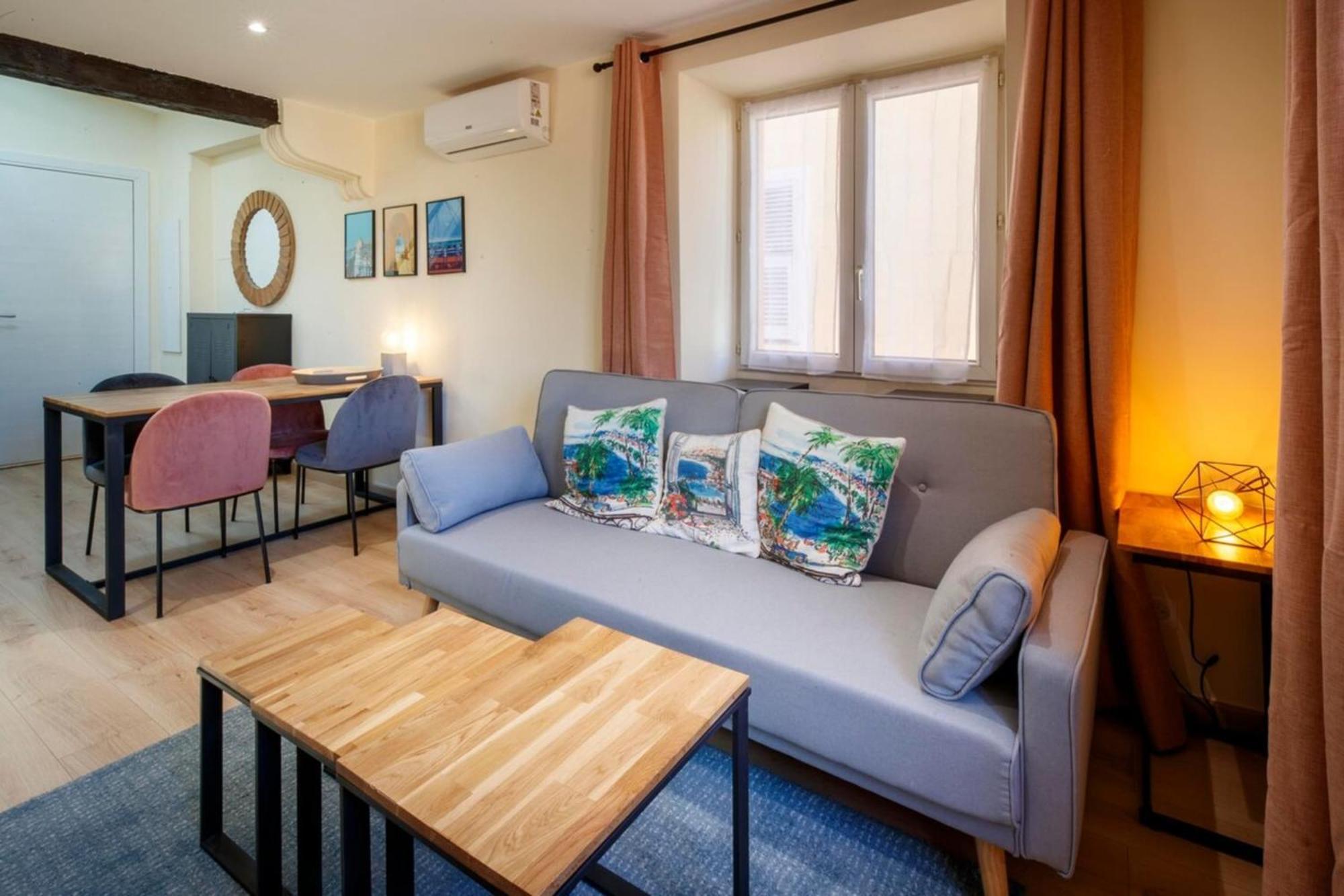 06A2 - Heart Of Old Nice Beautiful Renovated Apartment Экстерьер фото